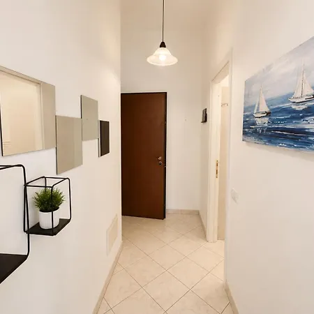 Casa Deluxe -50m Dal Mare- Apartman *