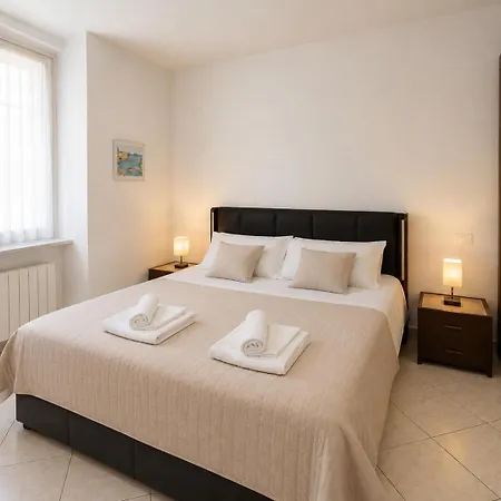 Casa Deluxe -50m Dal Mare- Alassio